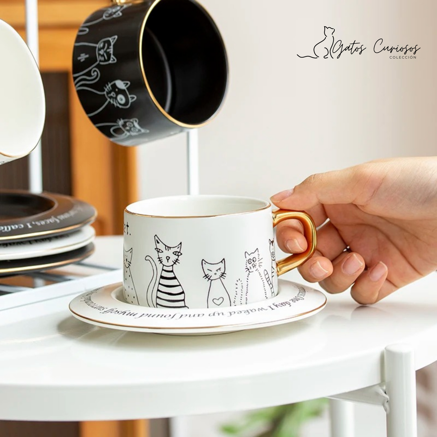 Taza de Gatos para Café. Taza de Lujo para Espresso y Té. Taza para Amante de los Gatos. Juego de Taza y Plato. Blanco