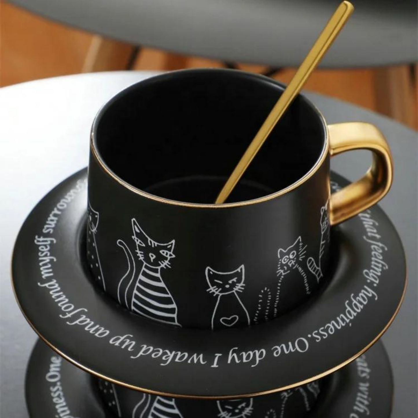 Taza de Gatos para Café. Taza de Lujo para Espresso y Té. Taza para Amante de los Gatos. Juego de Taza y Plato. Negro